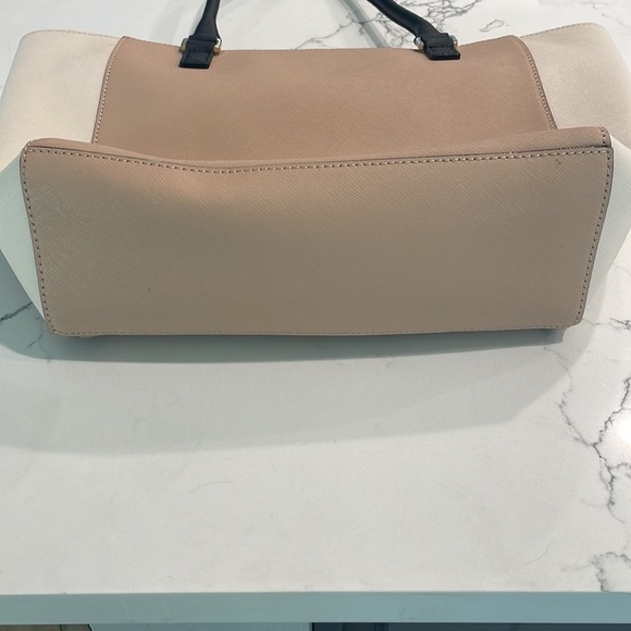 Kate Spade Handbag - Picture 4 of 8